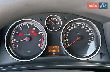 Мінівен Opel Zafira 2006 в 