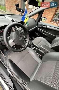 Минивэн Opel Zafira 2007 в Львове