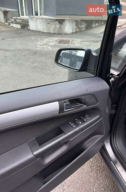 Минивэн Opel Zafira 2009 в 