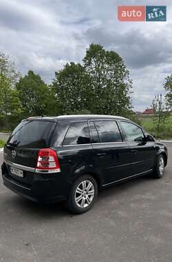 Мінівен Opel Zafira 2012 в 