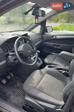 Мінівен Opel Zafira 2012 в 