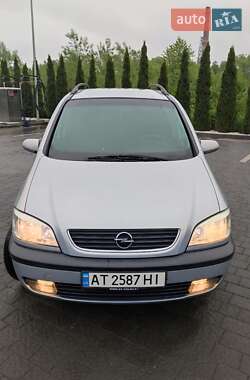 Мінівен Opel Zafira 2002 в 