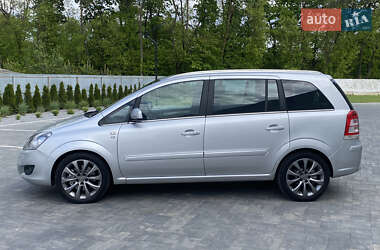 Мінівен Opel Zafira 2010 в 