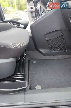 Минивэн Opel Zafira 2011 в 