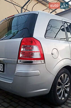 Мінівен Opel Zafira 2009 в 