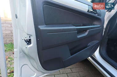 Мінівен Opel Zafira 2009 в 
