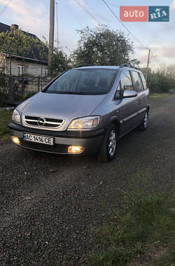 Мінівен Opel Zafira 2003 в 