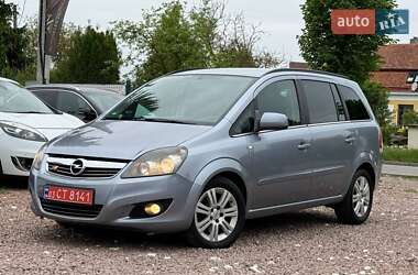 Мінівен Opel Zafira 2011 в Дрогобичі
