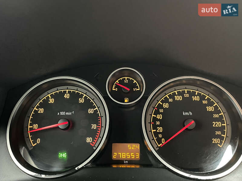Мінівен Opel Zafira 2005 в Львові