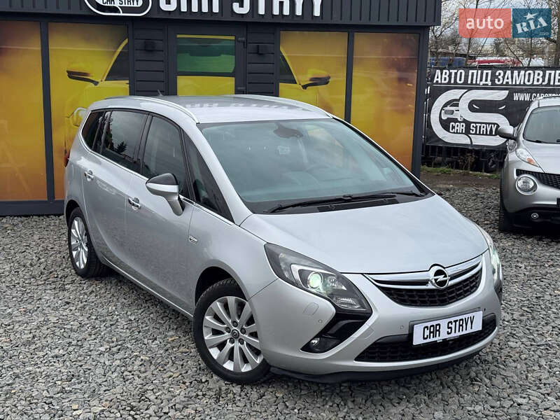 Мінівен Opel Zafira 2012 в 