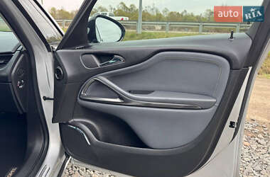 Мінівен Opel Zafira 2012 в 