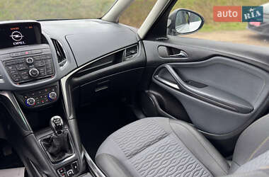 Мінівен Opel Zafira 2012 в 