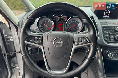 Мінівен Opel Zafira 2012 в 