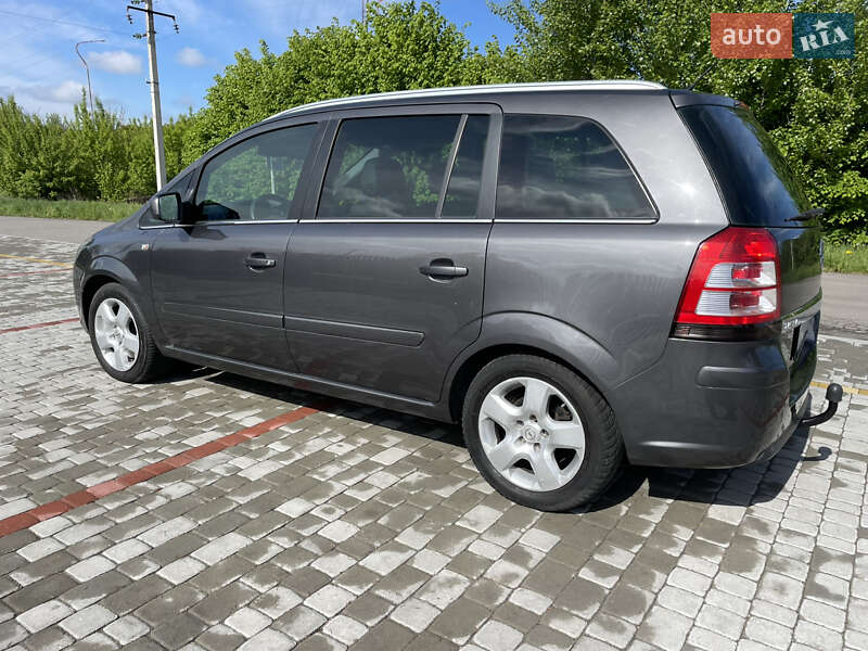 Минивэн Opel Zafira 2010 в Староконстантинове фото 11 Минивэн Opel Zafira 2010 в Староконстантинове