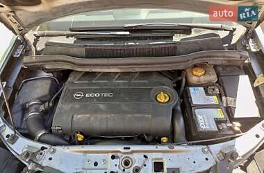 Минивэн Opel Zafira 2009 в 