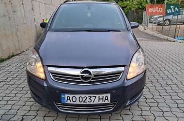 Минивэн Opel Zafira 2009 в Ужгороде