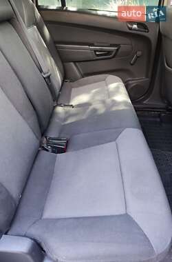 Минивэн Opel Zafira 2007 в 
