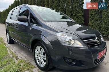 Мінівен Opel Zafira 2013 в 