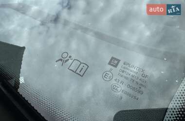 Мінівен Opel Zafira 2013 в 