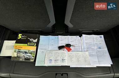 Мінівен Opel Zafira 2013 в 