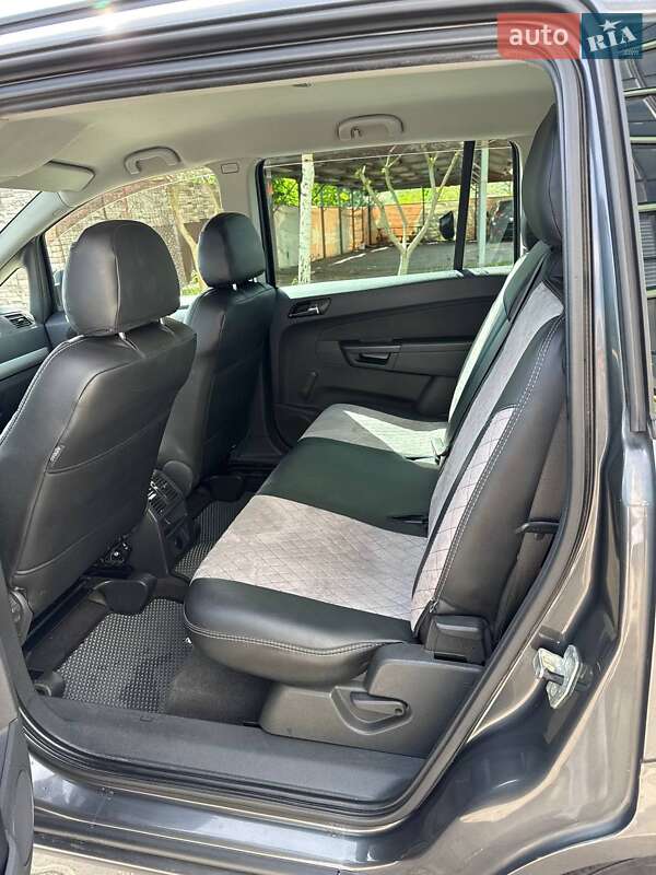 Минивэн Opel Zafira 2010 в Сокале фото 16 Минивэн Opel Zafira 2010 в Сокале