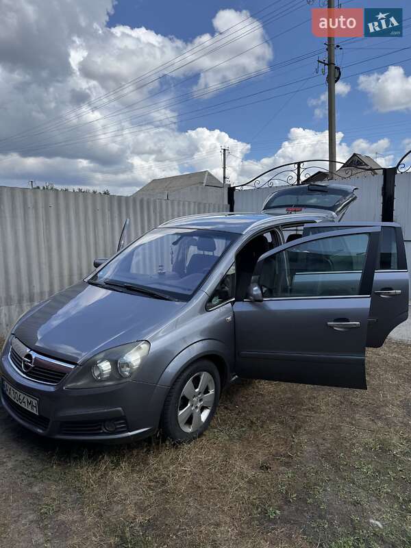 Opel Zafira 2007