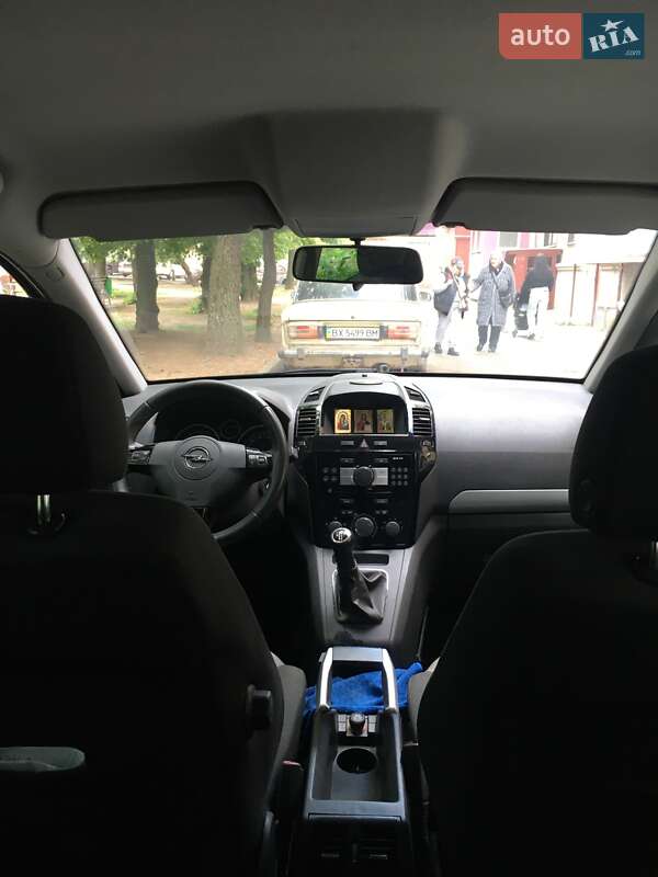 Мінівен Opel Zafira 2010 в Хмельницькому