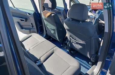 Минивэн Opel Zafira 2008 в 