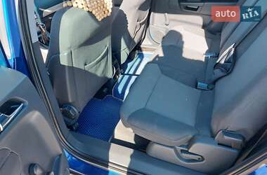 Минивэн Opel Zafira 2008 в 