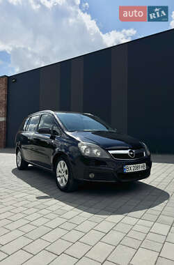 Минивэн Opel Zafira 2007 в Хмельницком