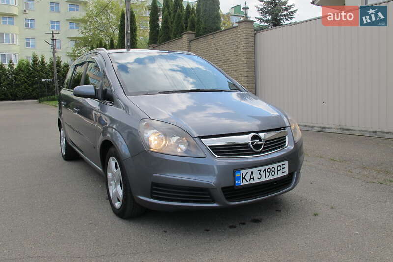 Мінівен Opel Zafira 2007 в 