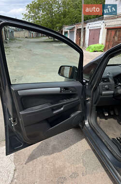 Минивэн Opel Zafira 2014 в Чернигове