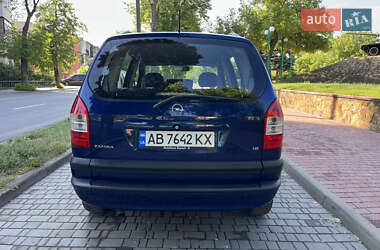 Мінівен Opel Zafira 2004 в 