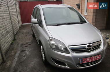 Минивэн Opel Zafira 2012 в Чернигове