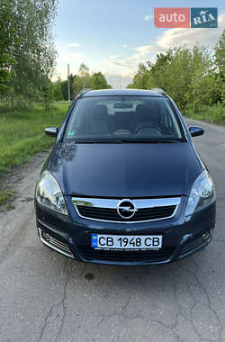 Минивэн Opel Zafira 2006 в 