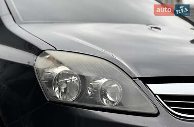 Минивэн Opel Zafira 2011 в 