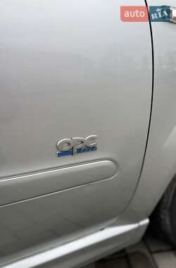 Минивэн Opel Zafira 2009 в 