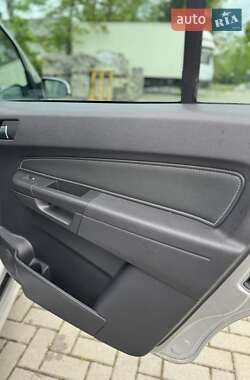 Минивэн Opel Zafira 2009 в 