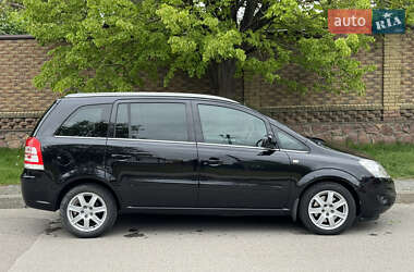 Мінівен Opel Zafira 2009 в 
