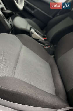 Мінівен Opel Zafira 2005 в 