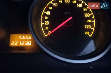 Мінівен Opel Zafira 2010 в 