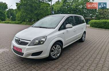 Минивэн Opel Zafira 2011 в Миргороде