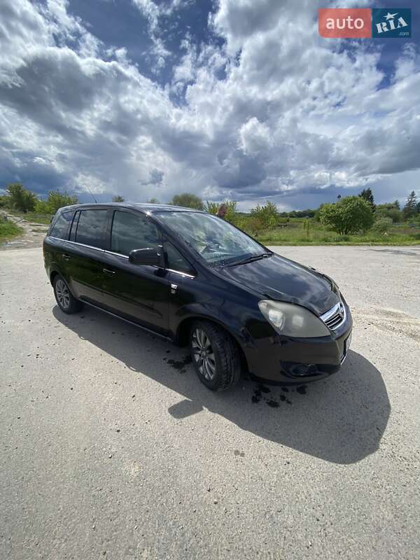 Мінівен Opel Zafira 2010 в Самборі