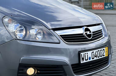 Мінівен Opel Zafira 2006 в 