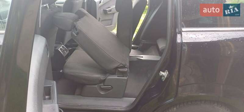 Мінівен Opel Zafira 2010 в Ужгороді