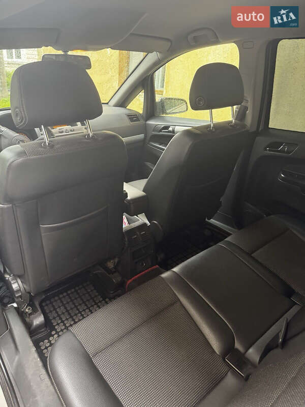 Минивэн Opel Zafira 2007 в Дрогобыче