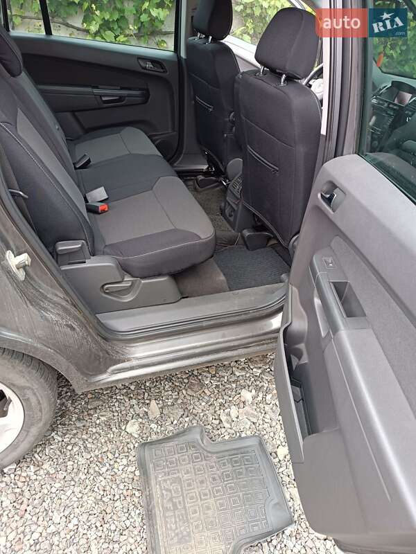 Минивэн Opel Zafira 2011 в Первомайске фото 19 Минивэн Opel Zafira 2011 в Первомайске