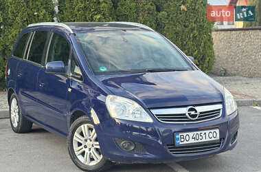 Мінівен Opel Zafira 2010 в 