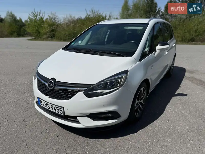 Opel Zafira 2017