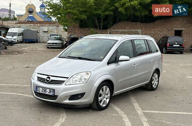 Минивэн Opel Zafira 2008 в Луцке